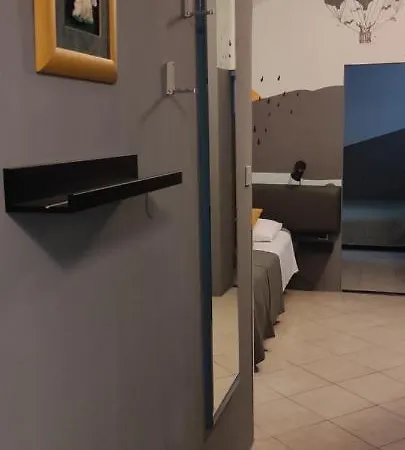 Sumamore Apartman *